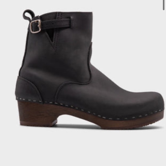 Sandgrens Manhattan clog boot in blue nubuck - Picture 1 of 9